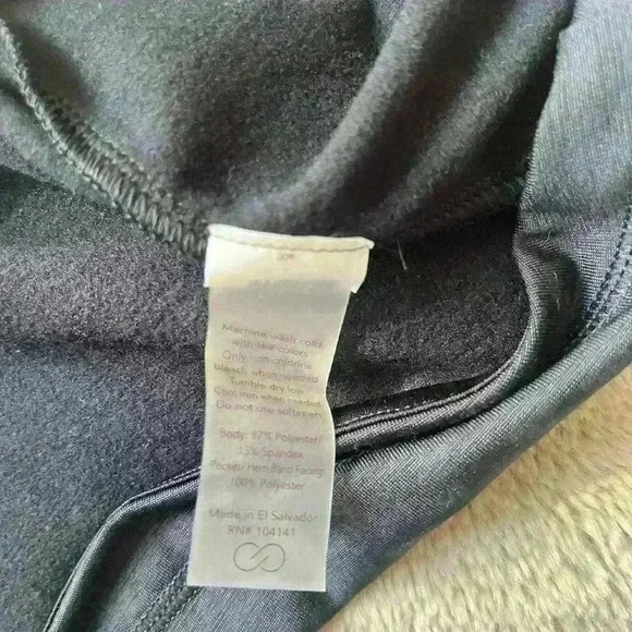 Calia by Carrie Underwood Warm Athletic Turtleneck Sz M Black Leopard Print - Picture 11 of 12